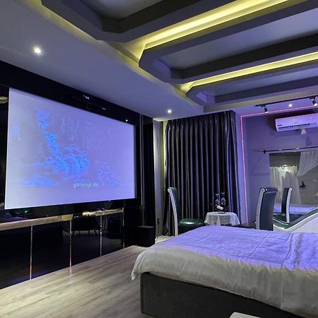 M&H Cinema Hotel TP. Hồ Chí Minh Ngoại thất bức ảnh