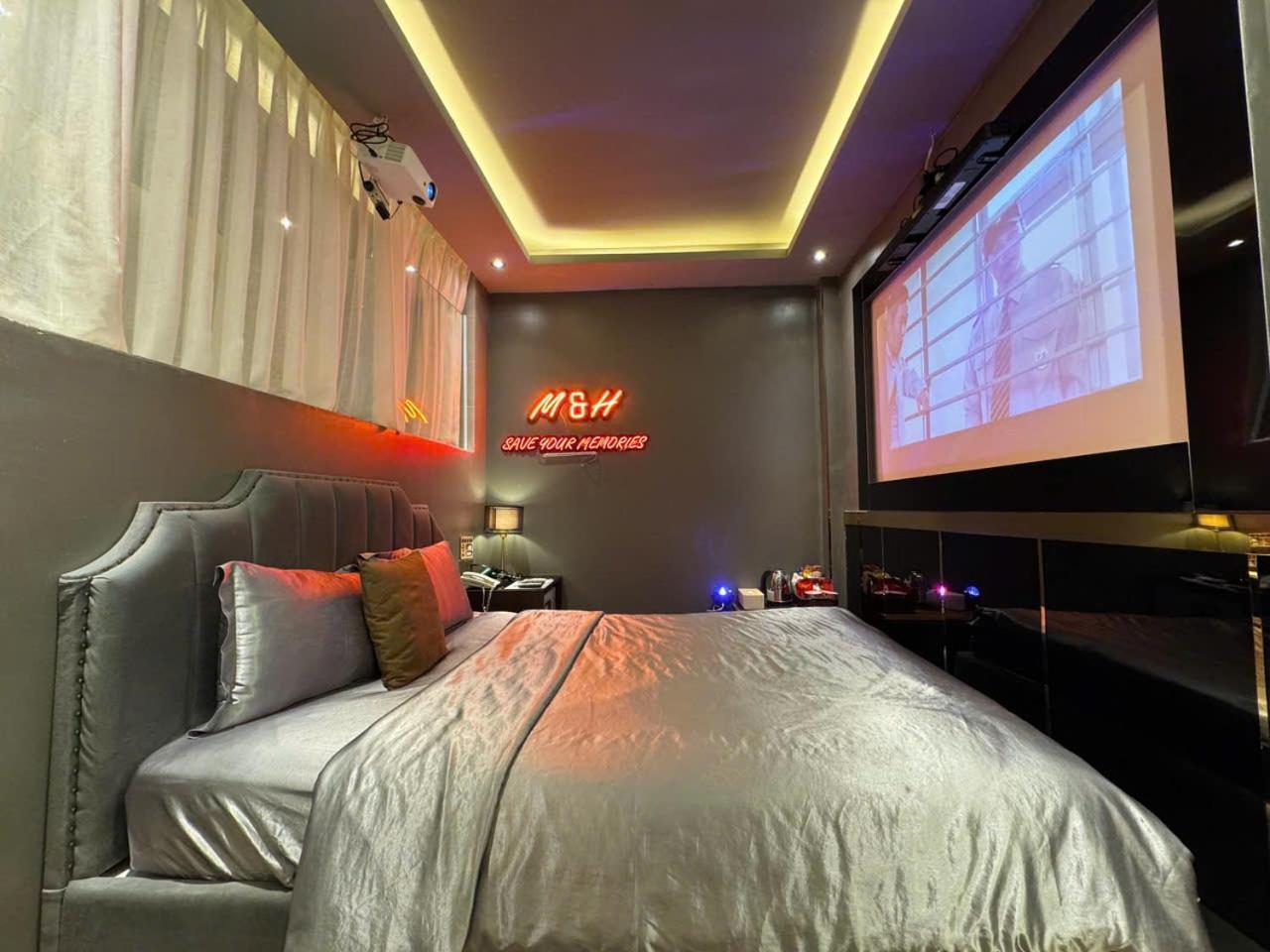 M&H Cinema Hotel TP. Hồ Chí Minh Ngoại thất bức ảnh
