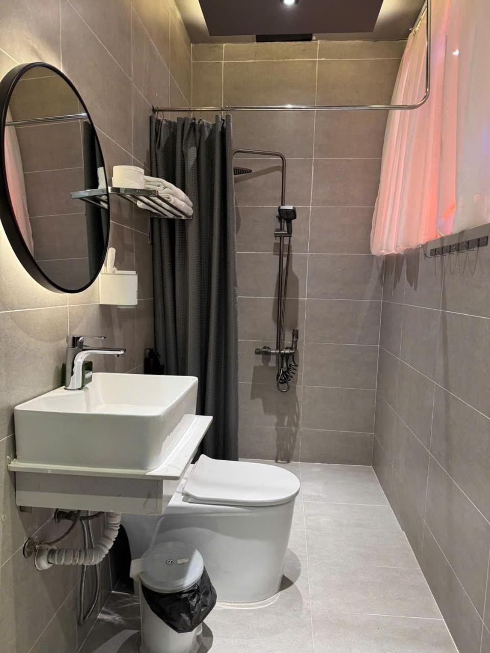 M&H Cinema Hotel TP. Hồ Chí Minh Ngoại thất bức ảnh