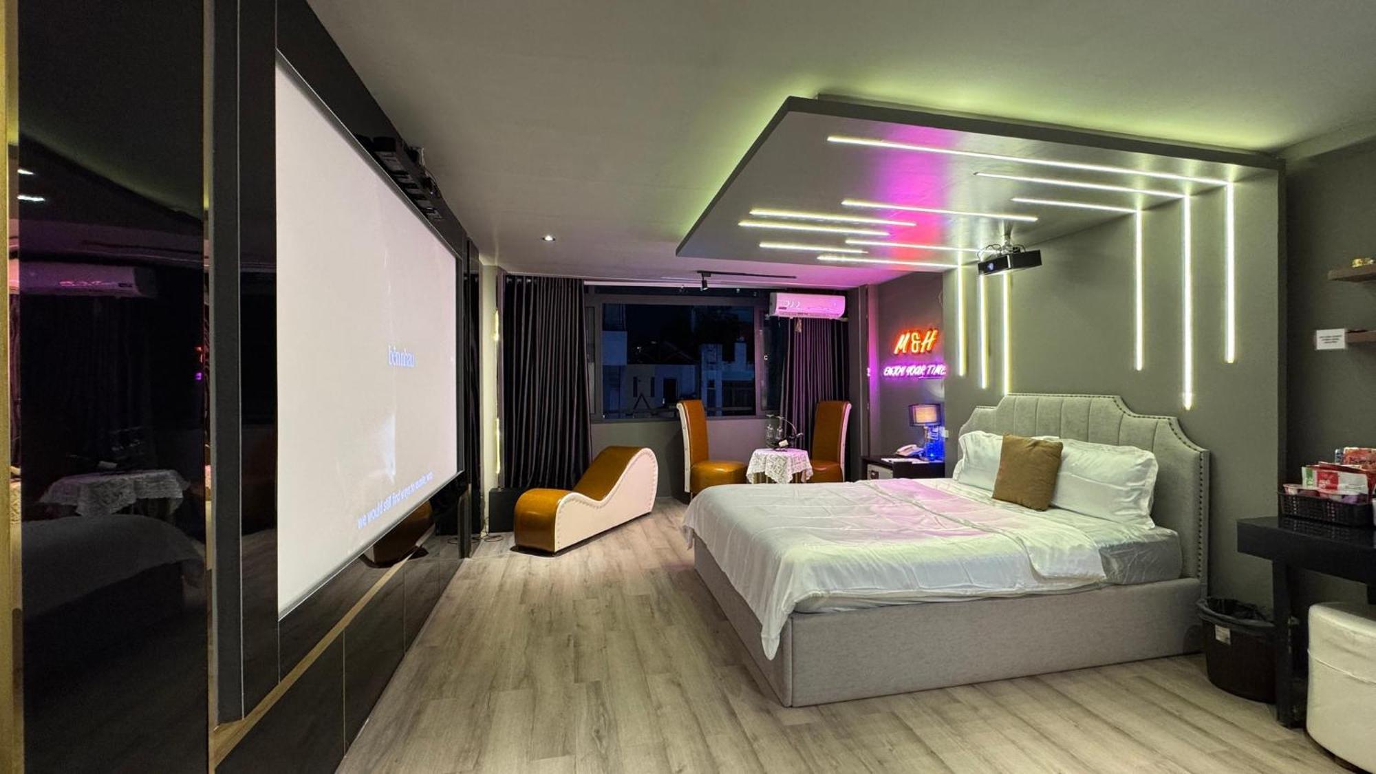 M&H Cinema Hotel TP. Hồ Chí Minh Ngoại thất bức ảnh