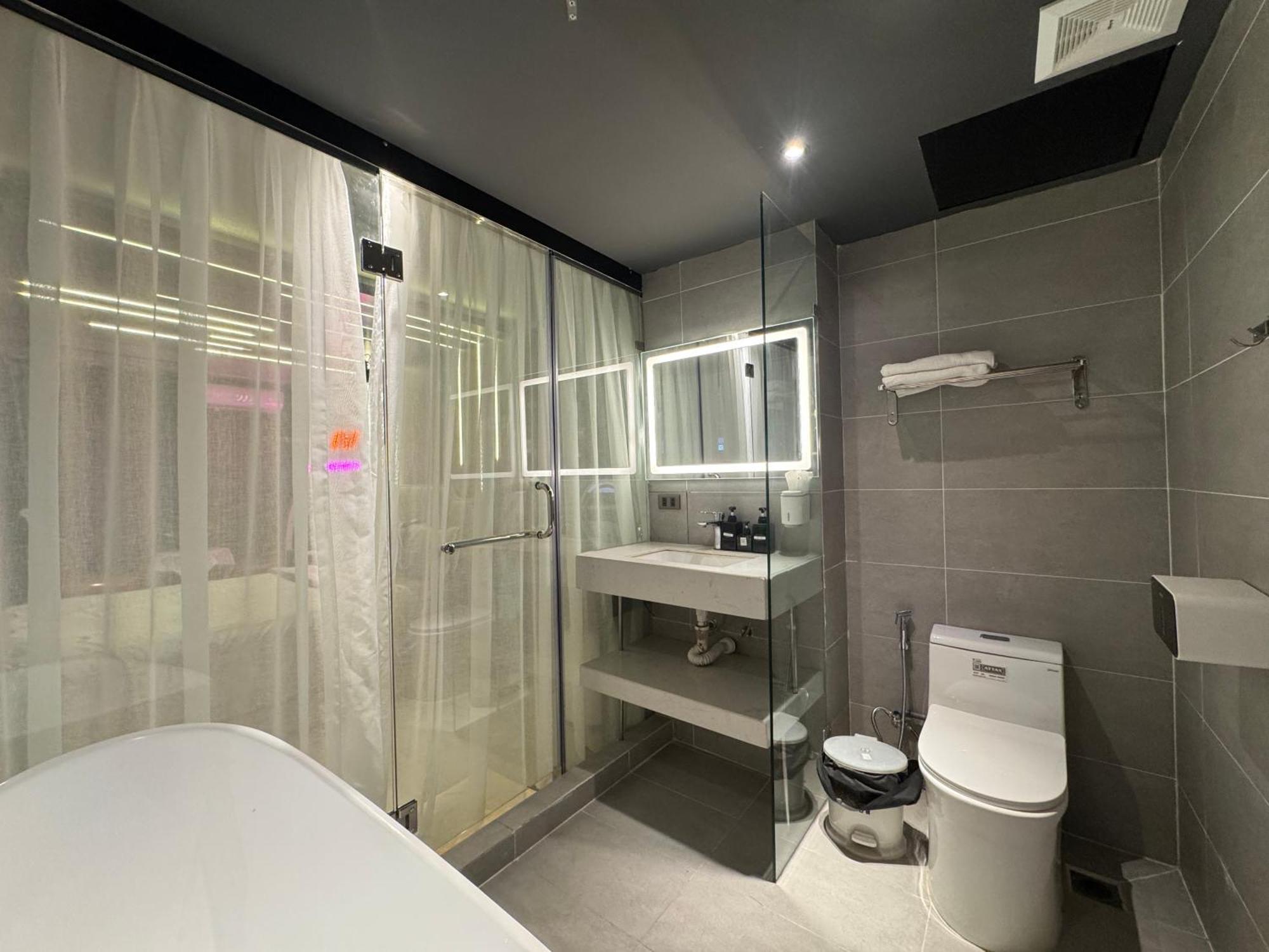 M&H Cinema Hotel TP. Hồ Chí Minh Ngoại thất bức ảnh